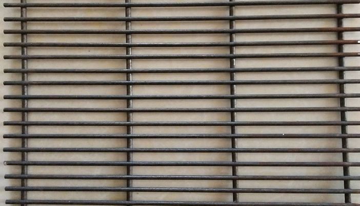 Pouvez-vous faire la clôture anti-montée avec ma marque?